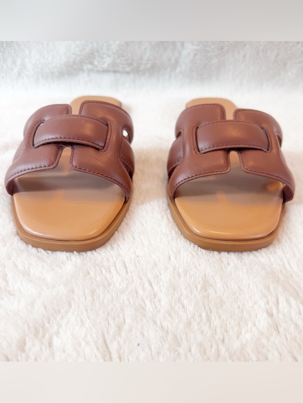 BAMBOO Tan/Brown Slide Mules with Cutout Strap - Picture 2 of 6